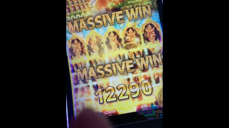 Full screen of wilds!! #casino #short #lasvegas #vegas #slot #short #winner #money #jackpot #casino