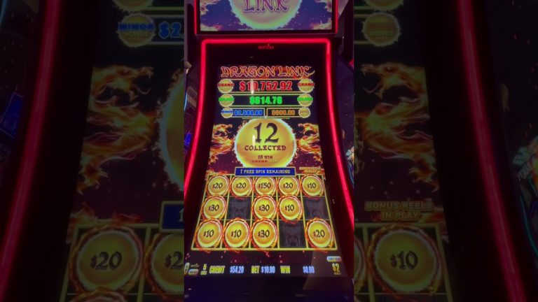 Dragonlink! Good thing I raised the bet! #lasvegas #vegas #slots #money #shorts #short #casino #win