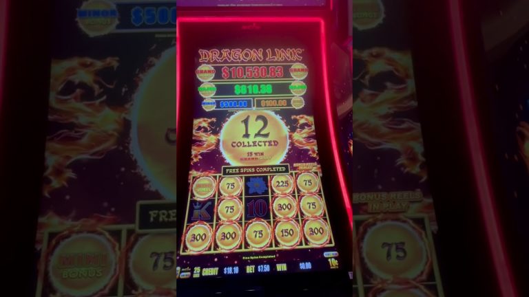 Panda Magic hold and spin bonus! #lasvegas #gambling #shortsyoutube #shortvideo #slots #casino #luck